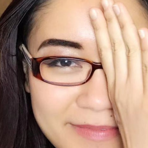 Meet your Posher, Yen - Picture 1 of 1